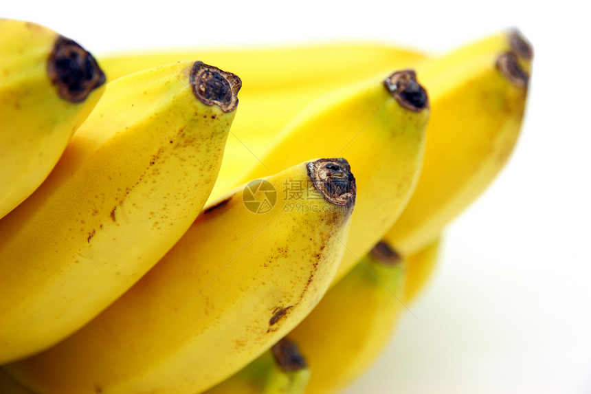 一群被白种背景孤立的香蕉小吃丛林热带美食食物皮肤黄色早餐水果白色图片