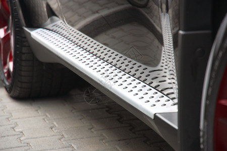 汽车脚板橡皮银色磁盘运输弯曲平台车轮高清图片