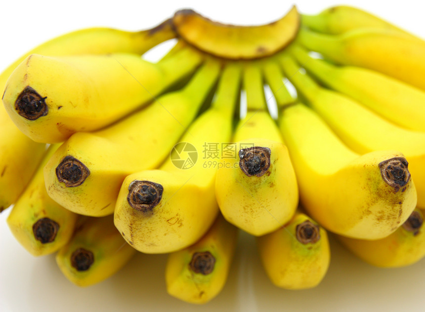 一群被白种背景孤立的香蕉白色热带早餐团体食物小吃美食黄色营养皮肤图片