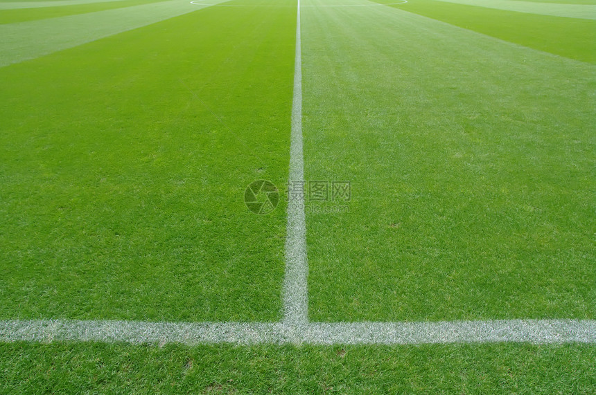 足球地形线条白色草地地面场地边界条纹运动操场图片
