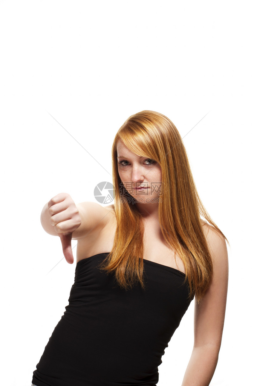 年轻红发女青年露出拇指图片