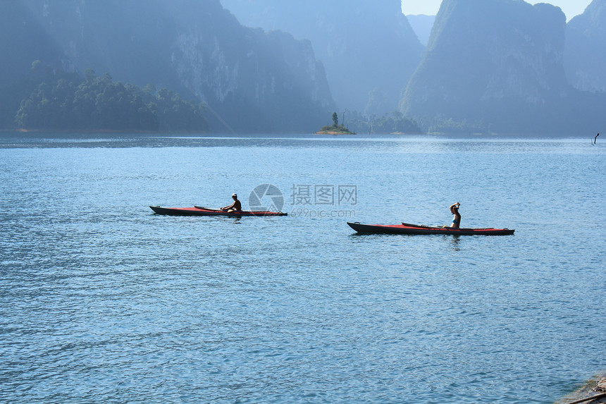 焦拉伦湖水域地点爬坡旅行环境保护风景游客图片