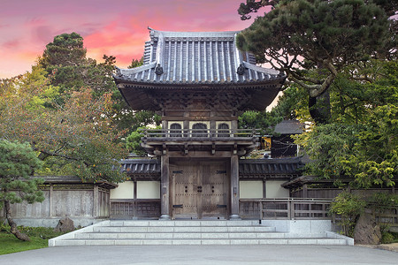 顺丰日本茶园入口处背景