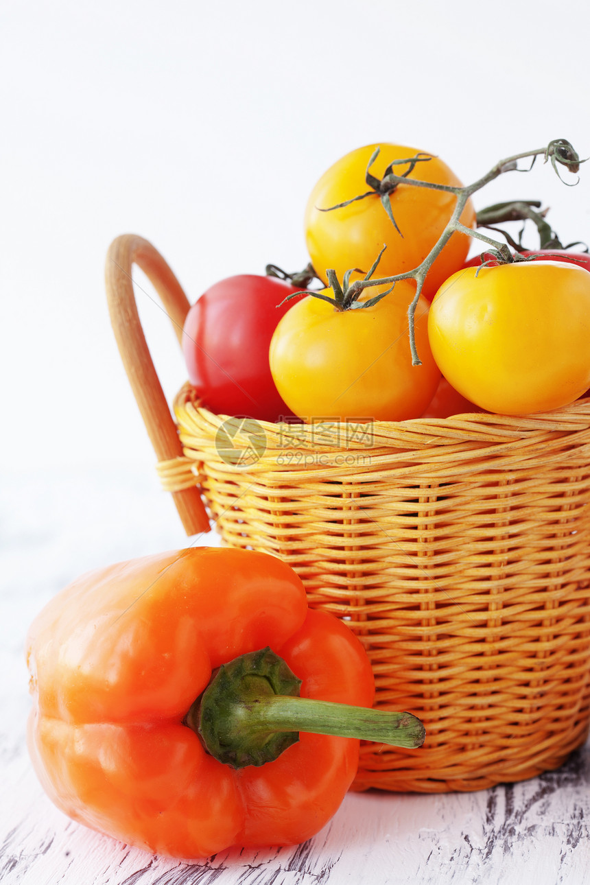 番茄蔬菜桌子白色造型活力盘子静物食物背景红色图片