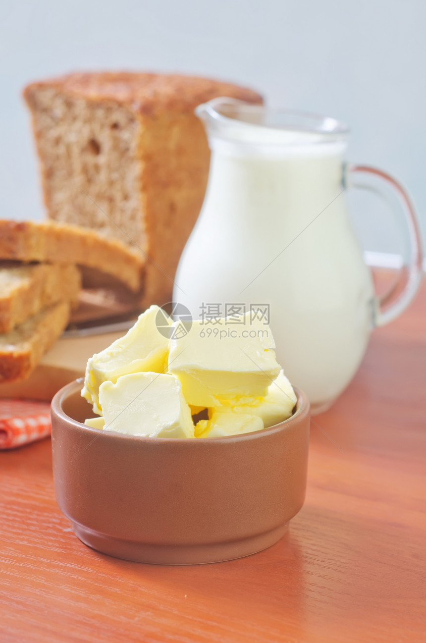 黄油玻璃食物粮食饮料村庄厨房蛋糕盘子糕点牛奶图片