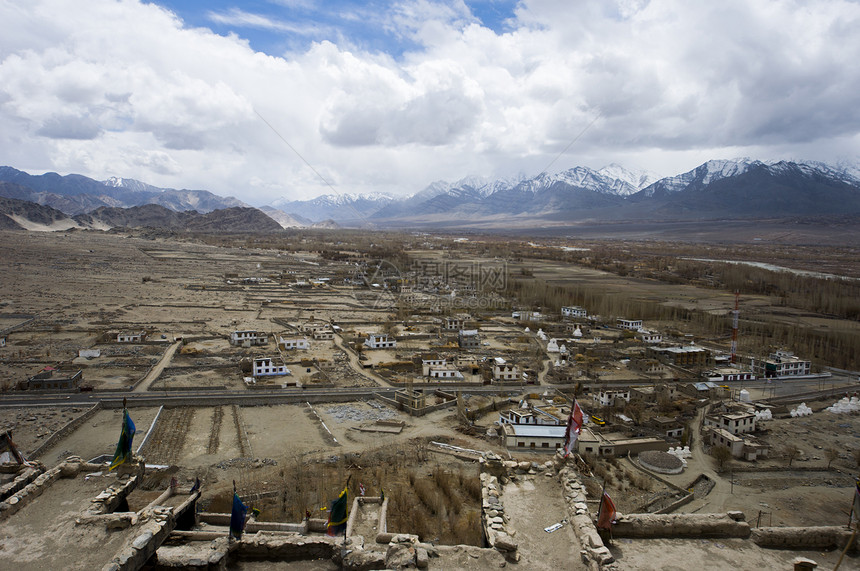 印度雷赫Hunder村的顶端视图旅行河谷图片