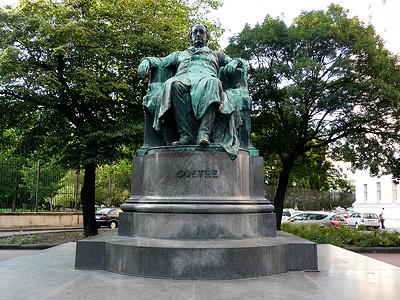 奥地利维也纳沃尔夫冈·戈德纪念碑高清图片