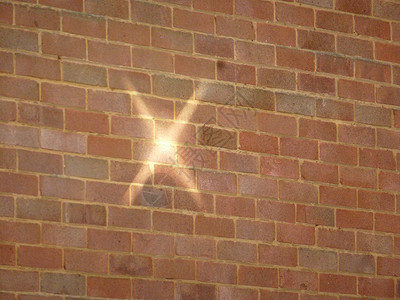 X 标记点位置砖墙寻宝阳光地点字母背景图片