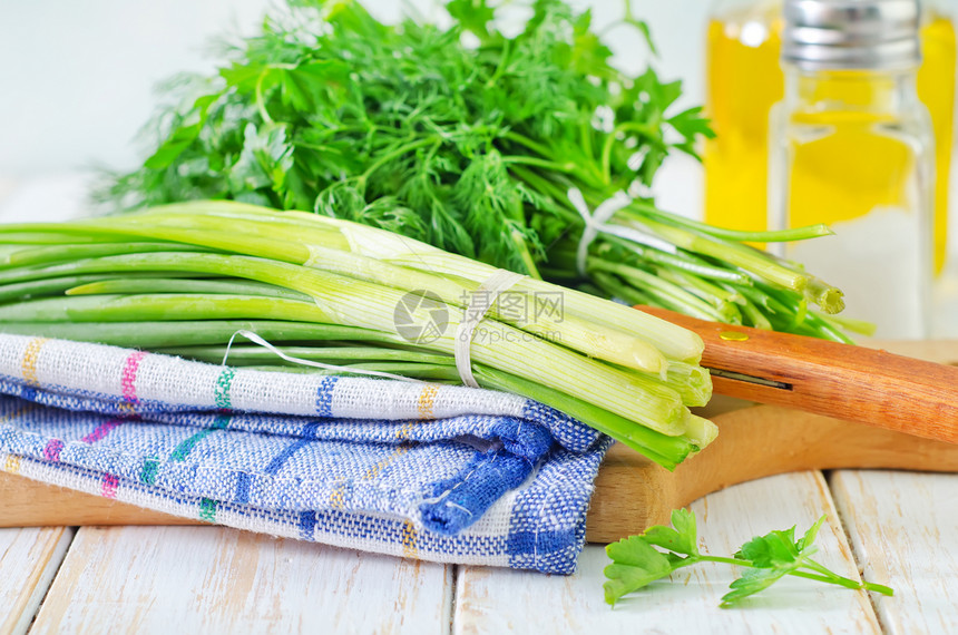 洋葱和其他绿菜植物分册蔬菜叶子食物香料小枝芳香香菜健康图片