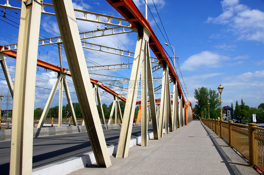 旧桥力量铆钉技术建筑螺栓金属框架建筑学桁架蓝色图片