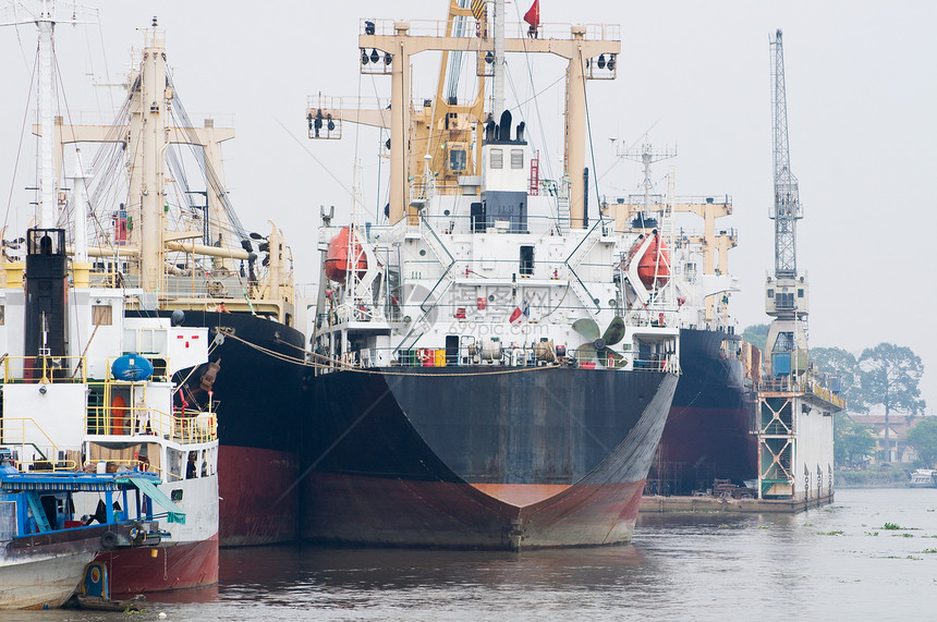 港口货轮货运码头出口运输贸易血管进口图片