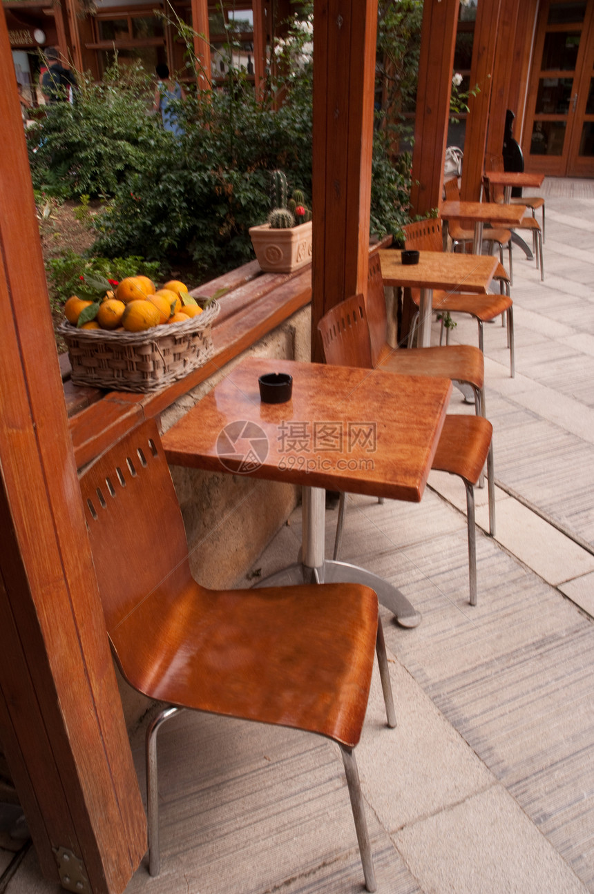 草纸人口长椅咖啡馆餐桌椅橙子食堂金属扶手椅木板桌子图片