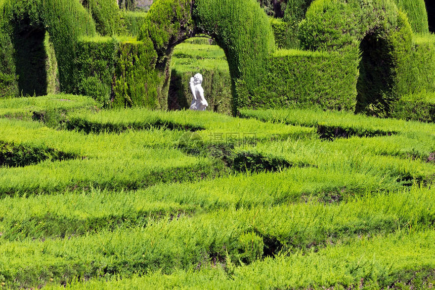 西班牙巴塞罗纳地标公园迷宫休息正方形损失概念文化园艺植被城市花园图片