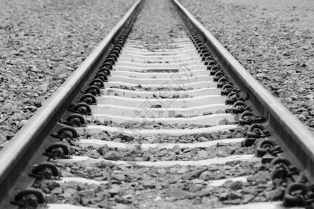 铁路运输白色旅行黑色石头黑白背景图片