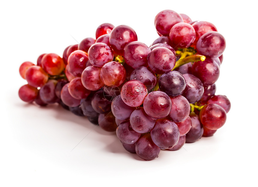 白上孤立的红葡萄甜点浆果叶子藤蔓食物维生素膳食栽培植物生长图片