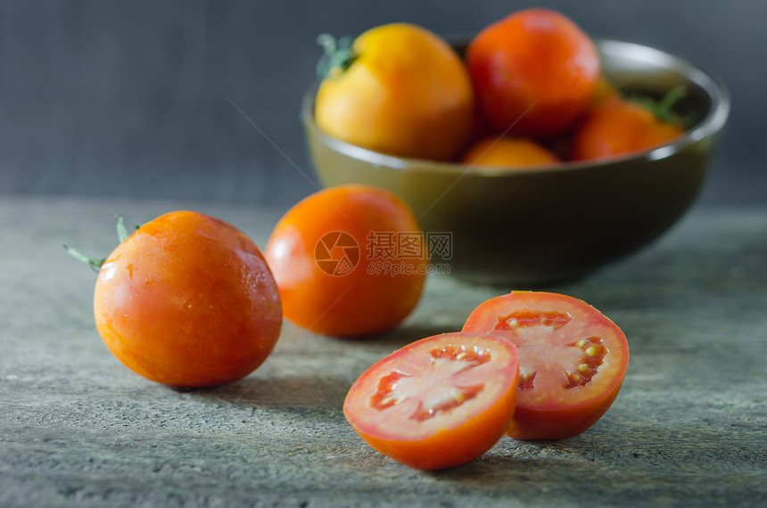 西红茄营养蔬菜食物美食棕色红色静物图片