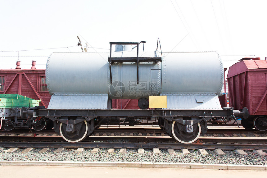铁路公路教练车货车煤炭平台运输柴油机车站车辆火车引擎壁板图片