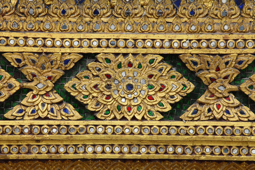 传统泰国风格的格局寺庙佛教徒文化工艺古董框架宗教金子艺术木头图片