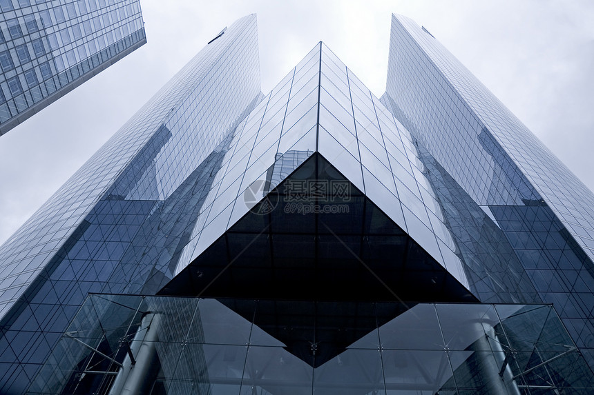 大生意城市银行银行业高楼公司玻璃商业建筑物蓝色图片