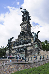 尼德瓦尔德德国鲁埃德海姆的风景文化遗产旅游观光世界遗产游客天空历史古迹雕像背景