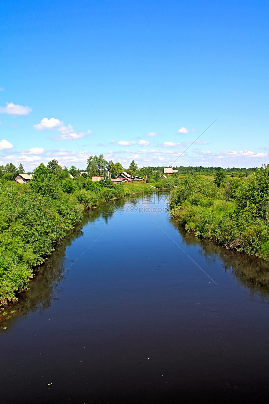 沿海河沿岸村村国家蓝色远景植物群溪流林地生态环境建筑天空图片