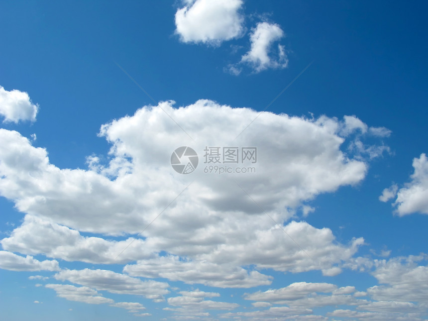 蓝天空和乌云天空气象阳光天气蓝色气候白色场景全景天堂图片