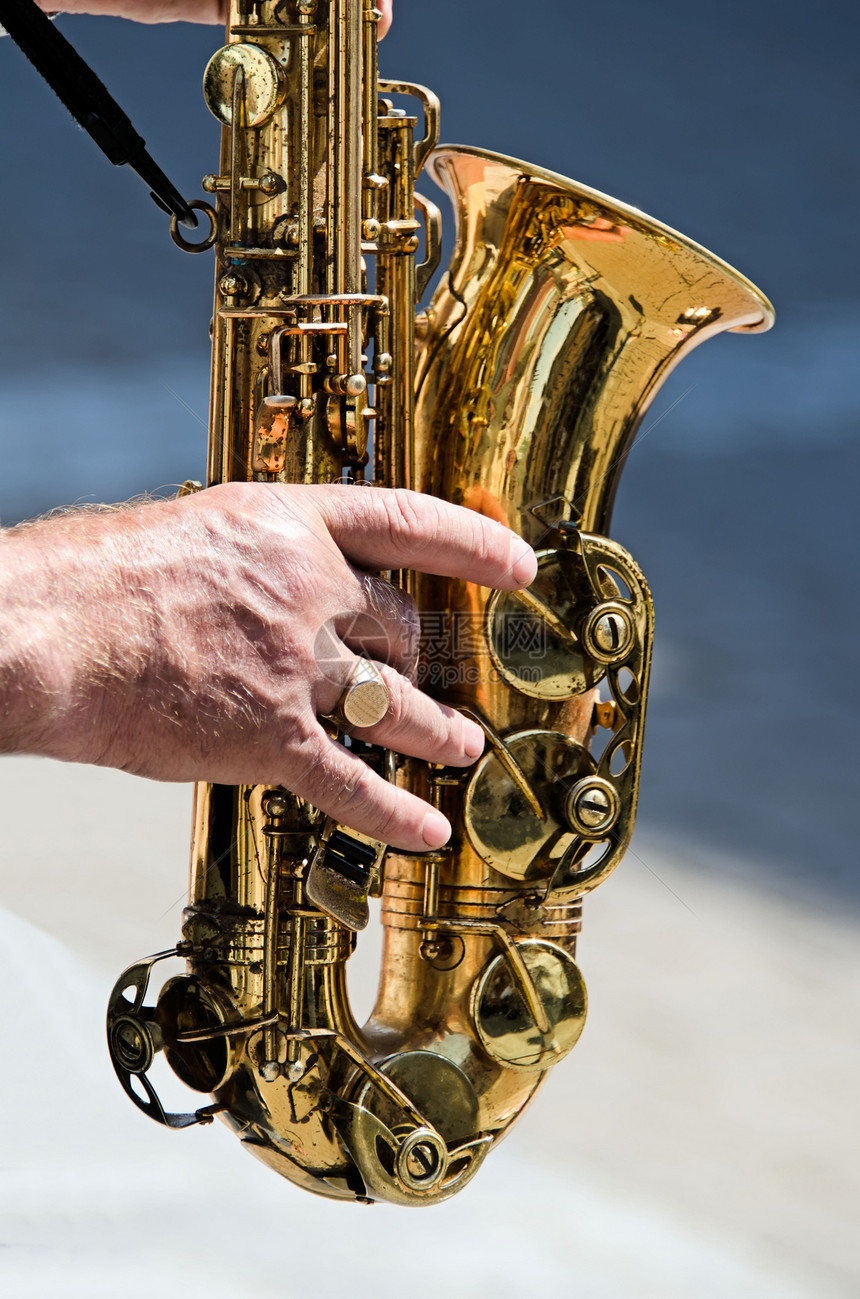 萨克斯风播放器笔记演员爵士乐娱乐艺术男人玩家音乐手指音乐家图片