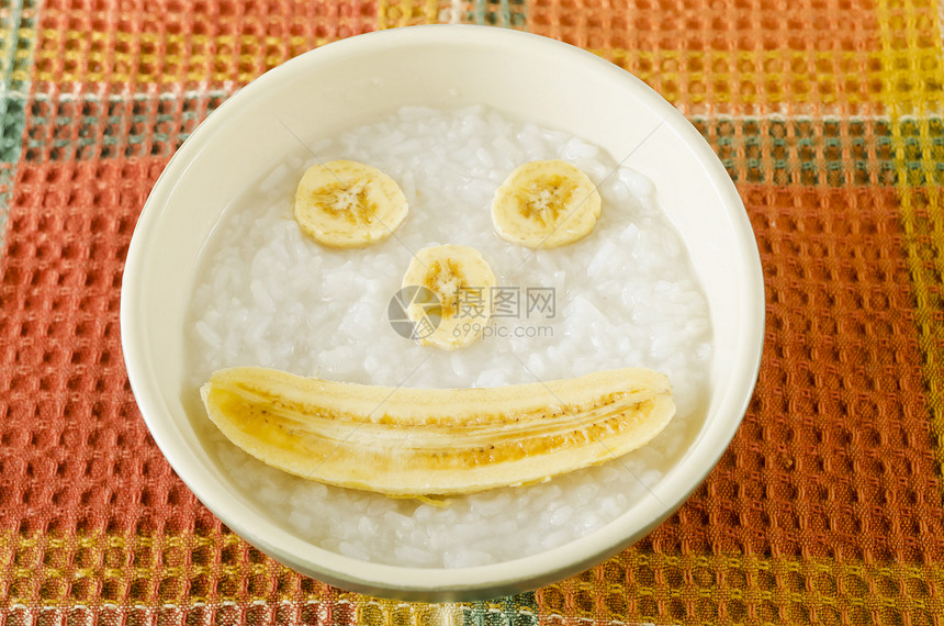 婴儿米饭粥午餐食物香蕉早餐水果谷物稀饭图片