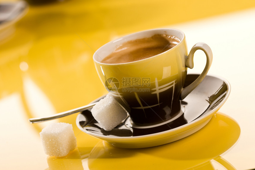 咖啡勺子杯子黄色图片