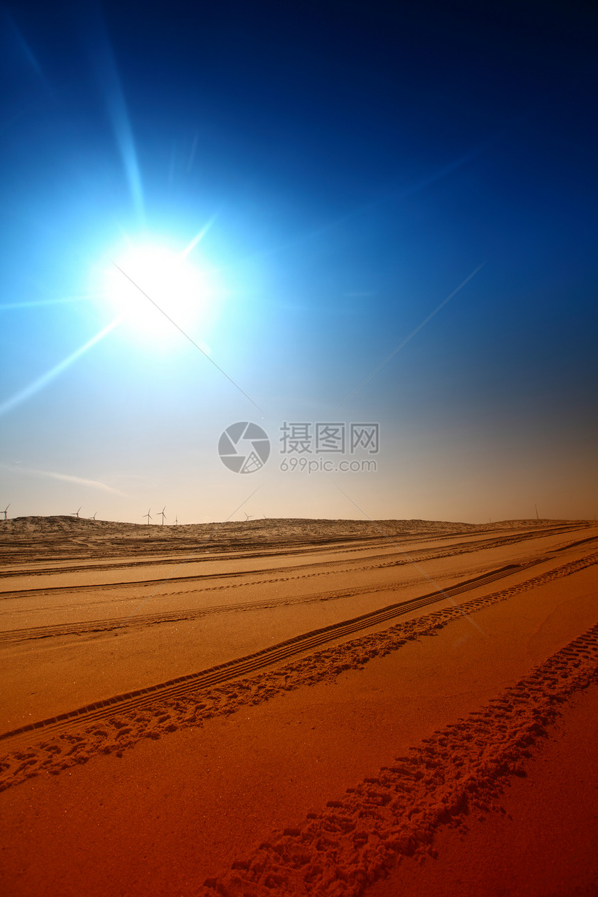 沙漠地区沙丘橙子孤独全景旅行寂寞沙漠晴天新月形口渴图片