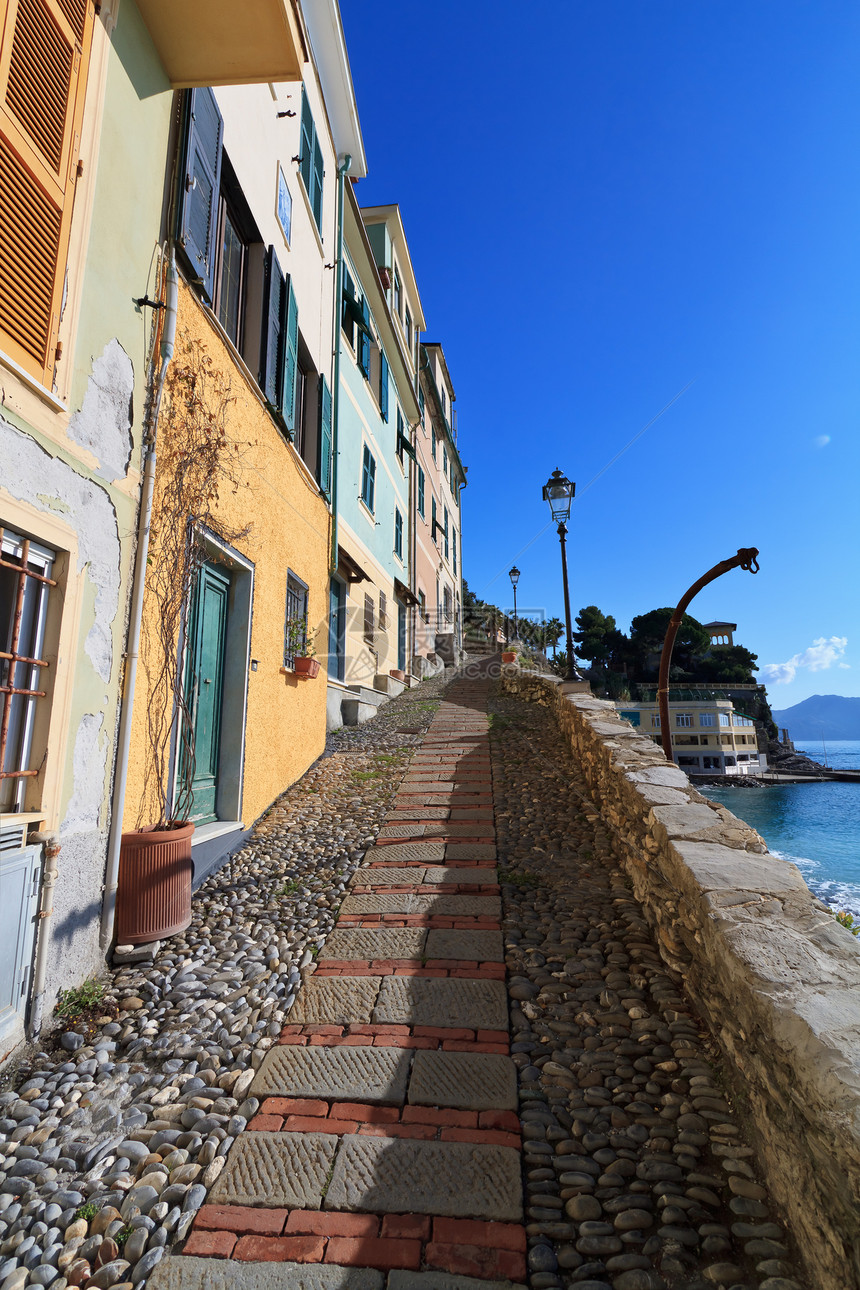 Bogliasco 狭窄街道图片