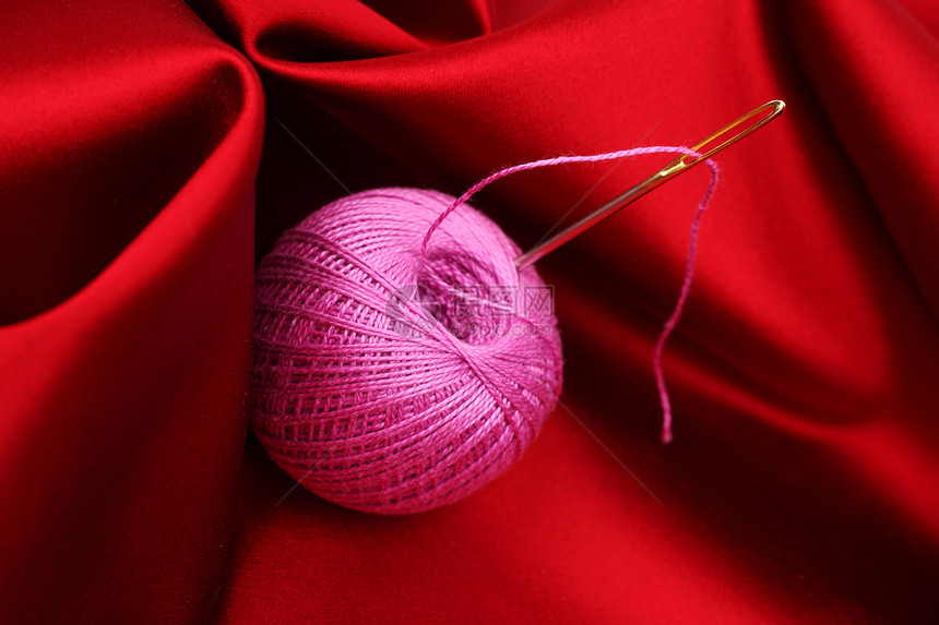 线裁缝织物维修爱好纺织品针线活投标手工业红色白色图片