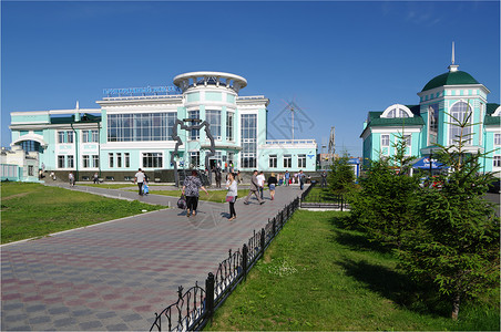 郊区火车站 奥姆斯克 俄罗斯雕塑总站方案图表铁路干部天蓝色大堂网络建筑背景图片