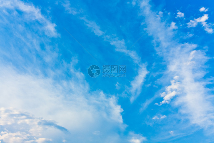 蓝蓝天空自由蓝色多云白色气象臭氧天堂天气环境晴天图片