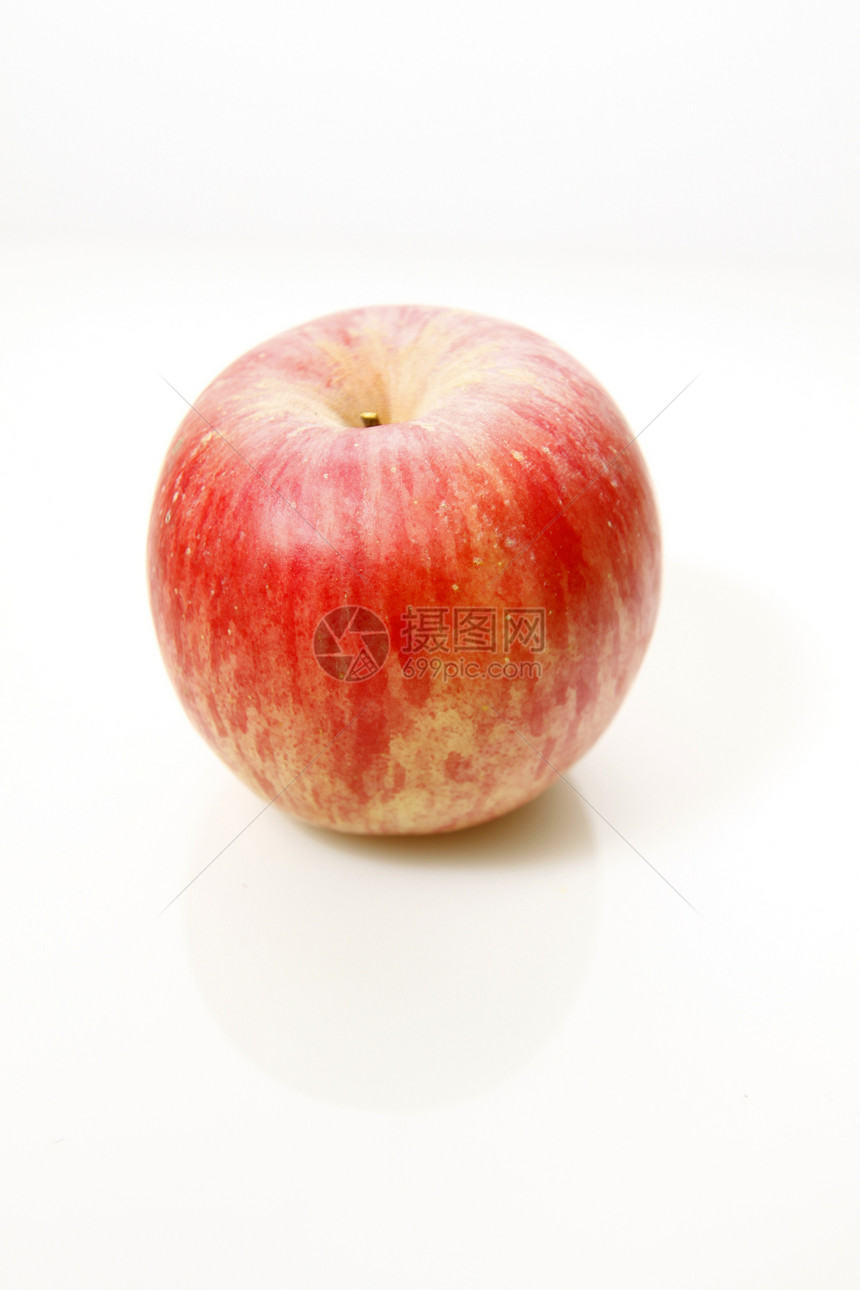 白色背景上孤立的红苹果宏观卫生保健小吃食物饮食水果养分圆圈果味图片