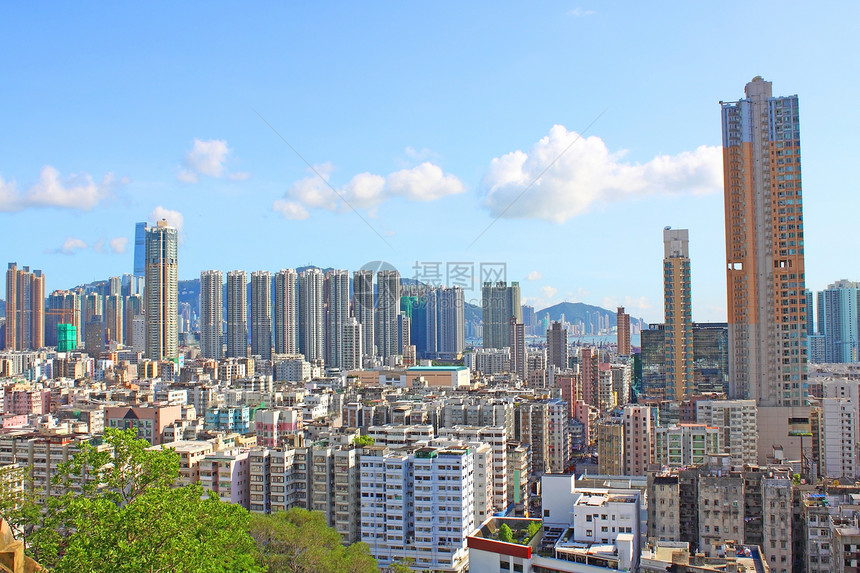 香港市中心楼群拥挤的大楼住房建筑学高楼生活抵押百叶窗窗帘多层天空不动产图片