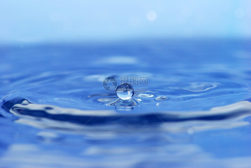 水滴数运动液体环境同心飞溅飞沫波纹卫生水平宏观图片
