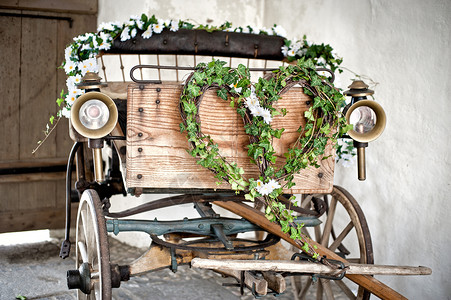 悍马婚车婚嫁夫妻车轮婚礼车辆生活市场运输旅行婚姻花圈背景
