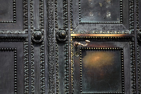铜门青铜钻孔历史历史性配件装饰品抛光安全高清图片