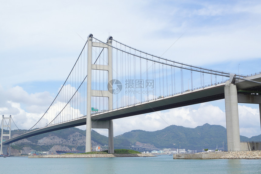 白日清马桥景观岩石街道运输汽车海洋射线天空海滩地标图片