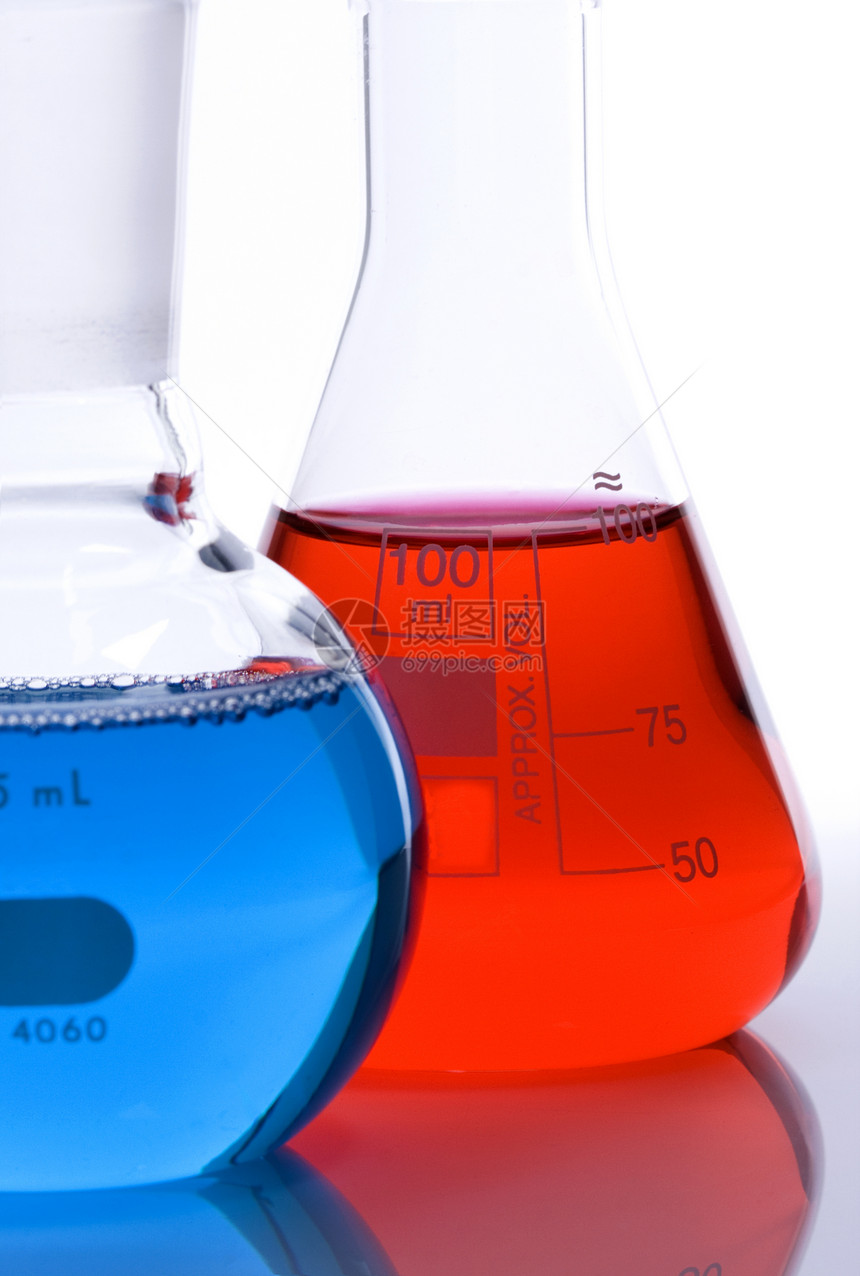 蓝火和红火锥形瓶科学蓝色实验器皿玻璃红色瓶子烧瓶影棚图片