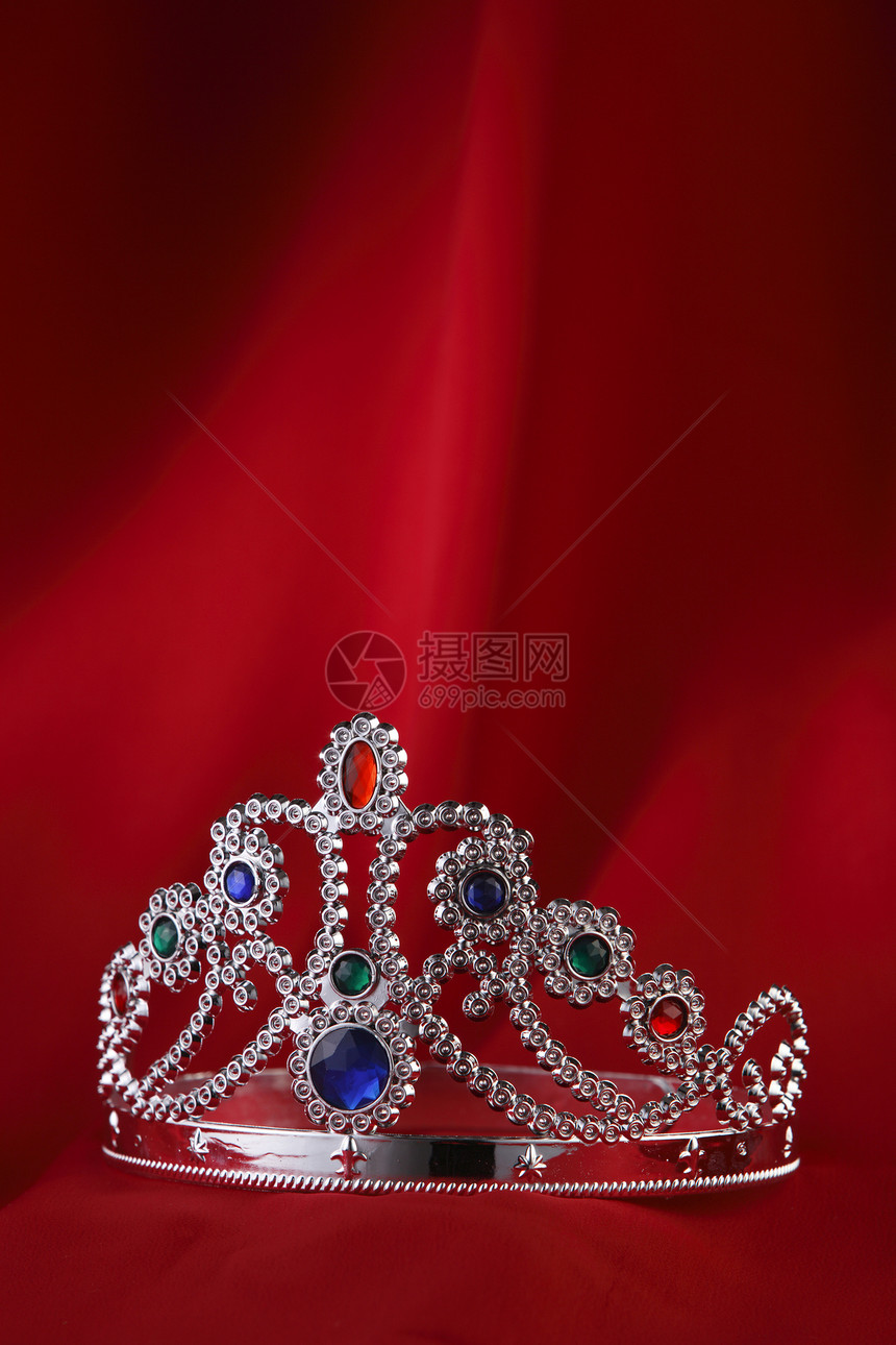 提亚拉玩具摄影服装舞台珠宝钻石首饰版税财富发带图片