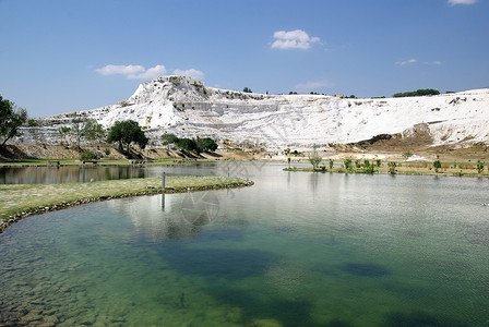 帕穆卡莱湖 古代城市希拉波利斯 土耳其高清图片