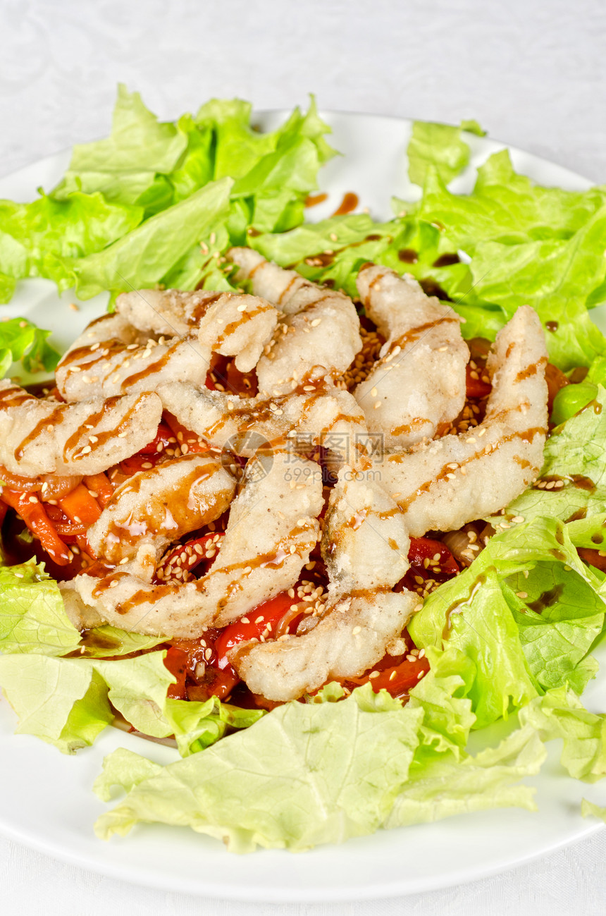 烧烤的肉营养尾巴蔬菜胡椒盘子食物午餐海鲜饮食迷迭香图片
