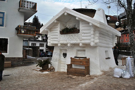 下雪之屋背景图片