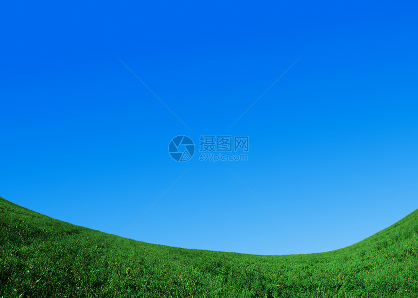 绿地和蓝天空牧场天堂植物地平线草地天空土地阳光远景太阳图片