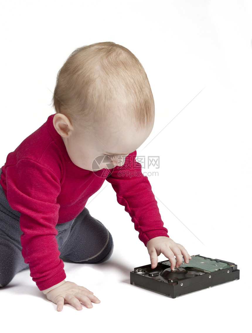带硬盘的白种背景儿童技术孩子计算机单身经济电子产品生活磁盘部分人士图片