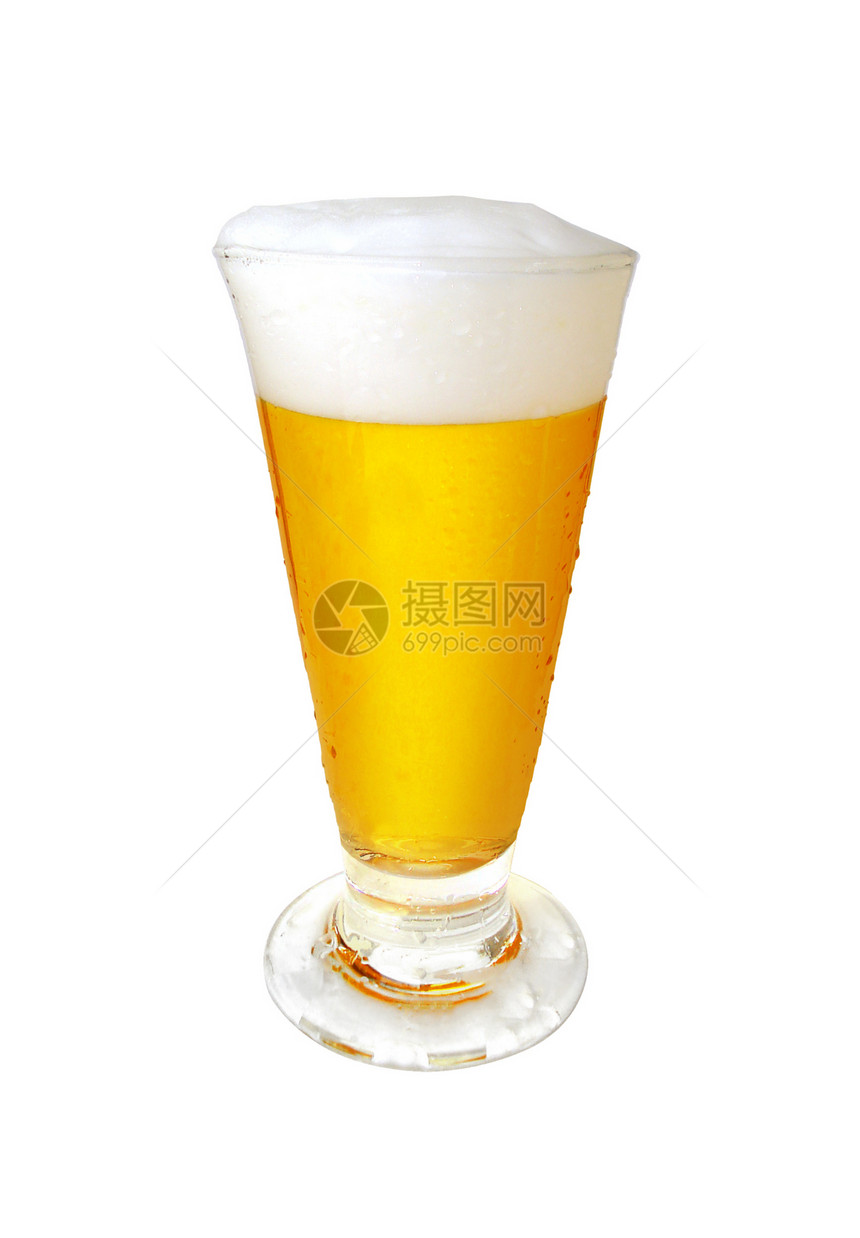 冰霜杯的轻啤酒 在白色上隔着图片