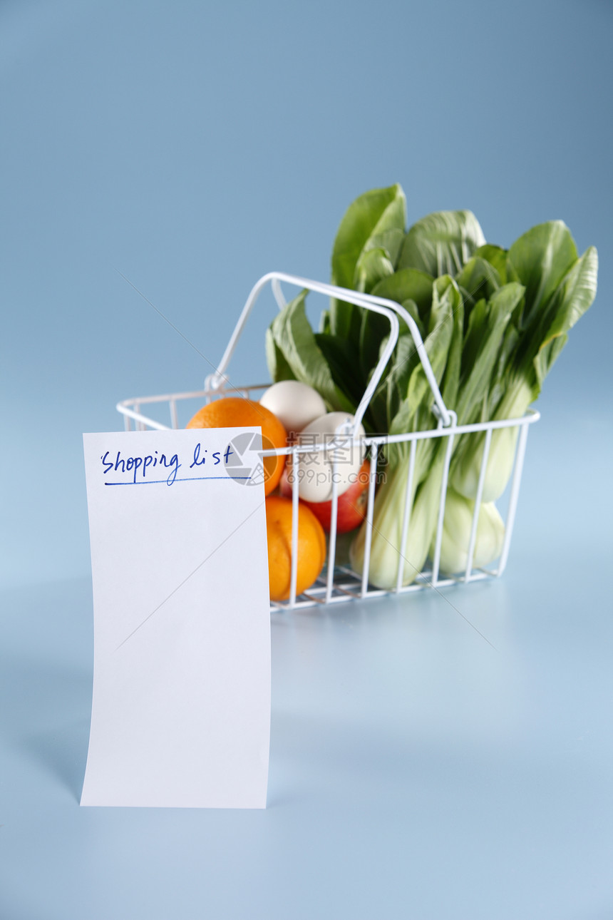 篮子白色金属背景橙子购物清单食物杂货纯色蔬菜图片