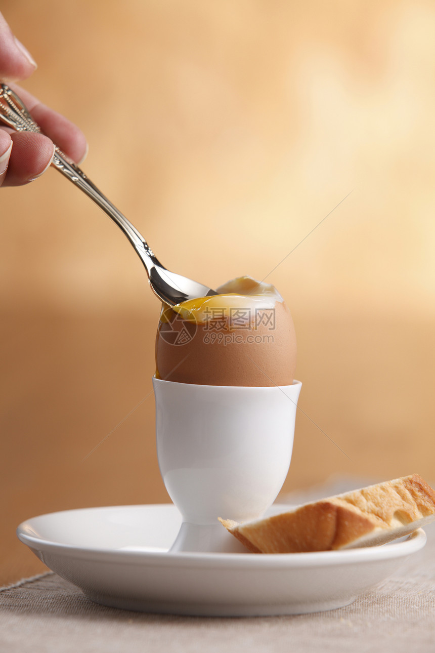 蛋选择性早餐蛋类飞碟棕色焦点食物褐色勺子菜肴图片